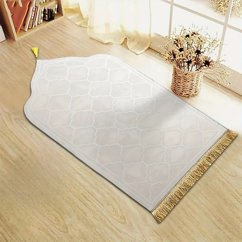 Soft Prayer Mat Thick Sponge Easy To Carry with Tassel Embossed Prayer Mat for Multiple Scenes - Image 6